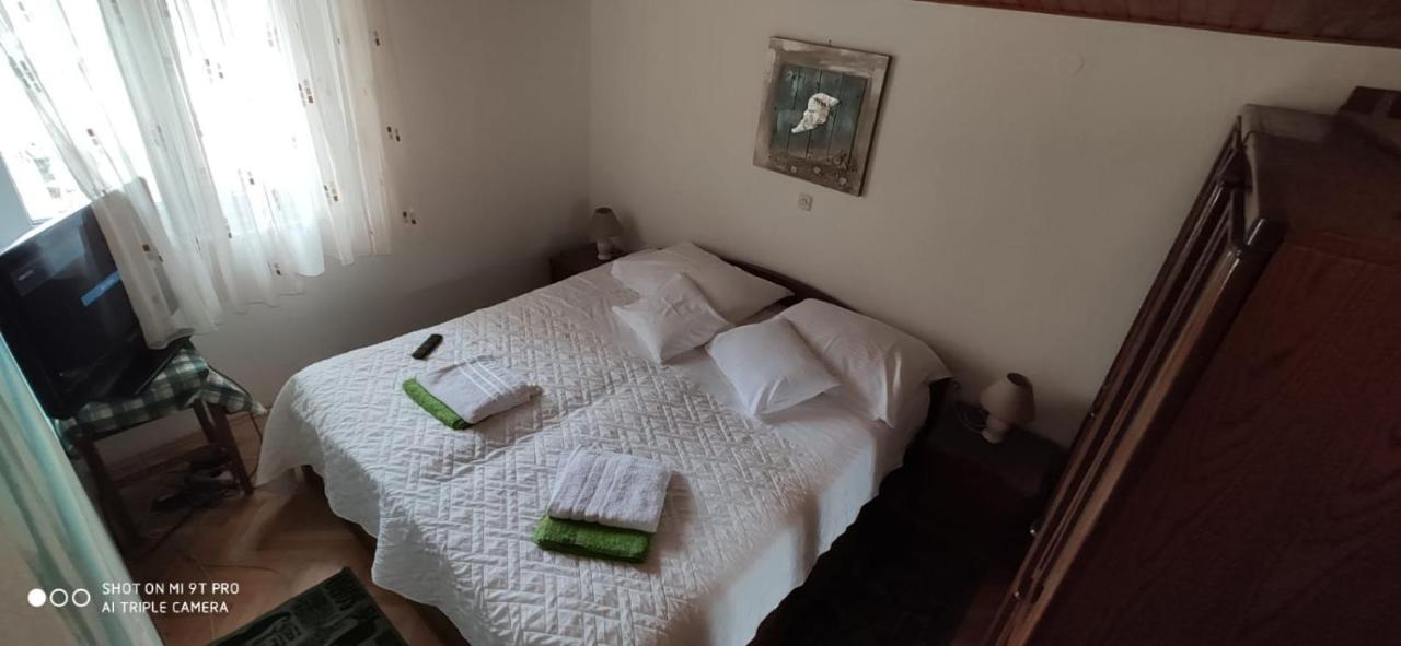 Leonarda Apartment โอมิช ภายนอก รูปภาพ