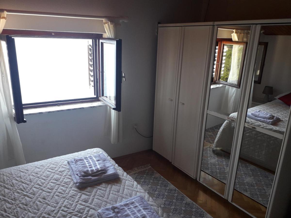 Leonarda Apartment โอมิช ภายนอก รูปภาพ